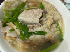 -金卯白肉罩火烧