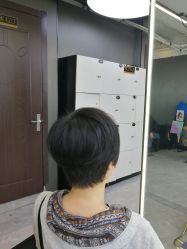 -藤野造型烫发染发