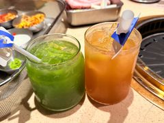 -蚂蚁洞·烤肉大营地(上海静安大悦城店)