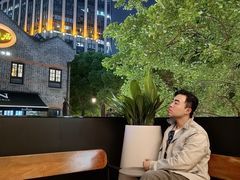 -星巴克臻选(新天地店)