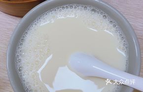 Sweet Hand-Made Soy Milk