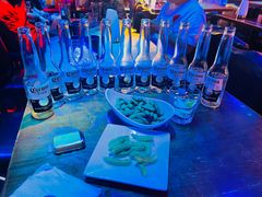 -鲨鱼美式餐厅酒吧Sharky