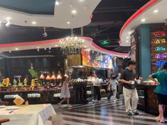 -四海一家自助餐(益田假日广场店)