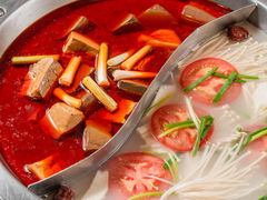 -吴记老锅底麻辣火锅(福州路店)