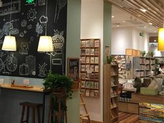 -猫的天空之城概念书店(印象城购物中心店)