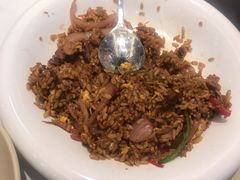 黑胡椒牛肉炒饭-鹿港小镇(金虹桥国际中心店)