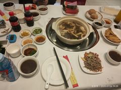 -天宜隆蘑菇宴火锅(石景山旗舰店)
