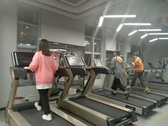 -CXFIT 陈徐健身工作室(凯旋店)