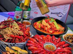 -钳小柒·小龙虾蓝龙王烧烤夜宵(长寿路店)