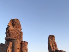 -孟农神像