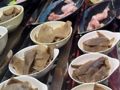 -新艺自助美食城(中山路店)