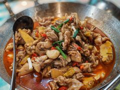 -昱龙大盆牛蛙馆(三兴街总店)