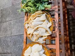-抚仙湖生态石锅鱼野生菌(告庄店)