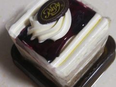 -红宝石·鲜奶小方·海派西点房(莘庄龙之梦店)