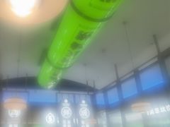 -洪氏嗨捞·广东猪肚鸡·椰子鸡火锅(西咸万象城店)