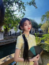 -一揽芳华汉服旗袍体验馆(拙政园店)