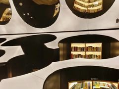 -涨巢·潮玩水疗局