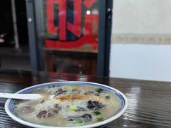 -亚忠小吃店(曾厝垵店)