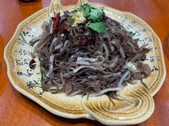 -老码头黑皮肘子锅包肉熏酱水饺(文政街店)