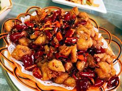 -天天向上素食餐厅(五台山店)