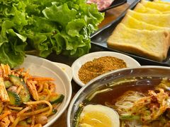 -韩风烤牛肉冷面店