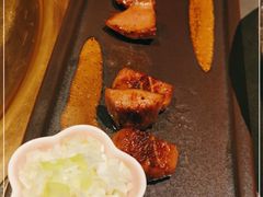 -铭牛烧肉·和牛海鲜自助(高新月牙湖店)