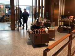 -星巴克臻选(北京颐堤港中心第二店)
