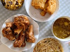 -吴记酱骨炖菜馆(西大直街店)