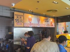 -麦当劳(成都时代奥特莱斯店)