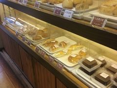 -韩国利尔面包(桂林路店)