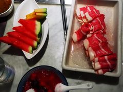 -尚尚仙·酸汤猪手·猪肚鸡火锅(华联万柳购物中心店)