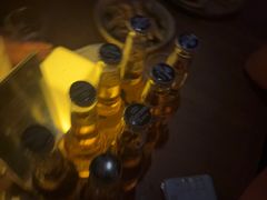 -FOUR PLAY BAR