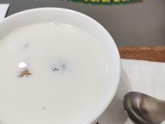 -满记甜品(静安大悦城店)