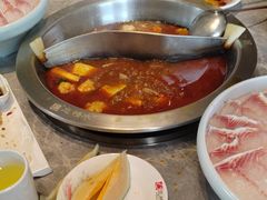 -忘情水鱼头·鲜鱼火锅(滨江中路店)