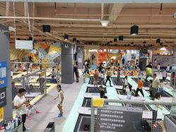 -反弹蹦床公园·运动乐园·团建·亲子派对(深圳观澜湖店)