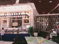 -韶关风度华美达广场酒店自助餐厅