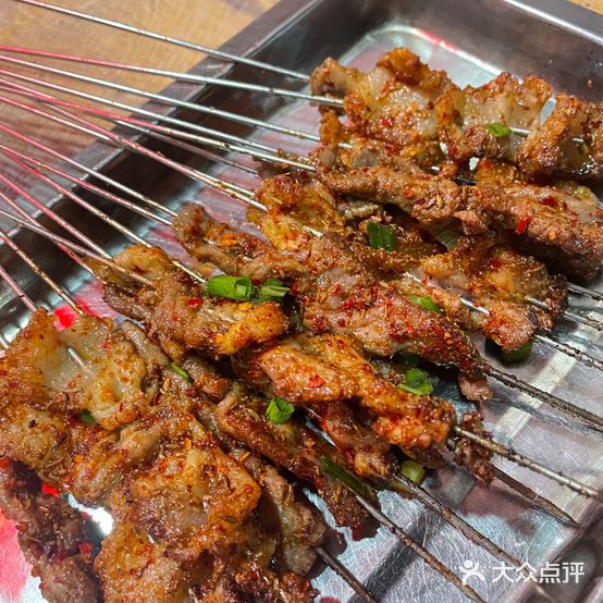 胡子烧烤(夏万街店)