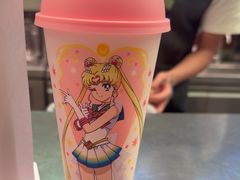 -奈雪的茶(华侨城创意园店)