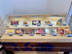 -元祖ぶっち切り寿司 魚心(三宫店)