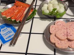 -鹿鸣山草本茶香火锅(园西路店)