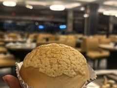椰丝酥皮包-君海悦酒楼