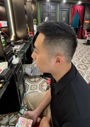 -豪帅男士理容馆