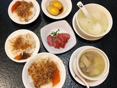 -胡须张鲁肉饭(美食文化馆店)