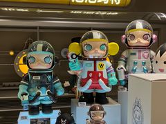 -泡泡玛特POPMART(蓝色港湾店)