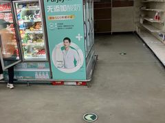 -卜蜂莲花(浦江城市生活广场店)