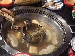 -醉董牛川派鲜肉自选火锅(烟台店)