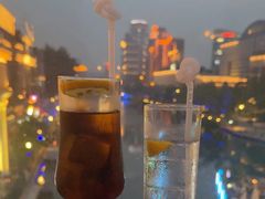 -Tipsy Bar•屋顶露台酒吧&水烟吧