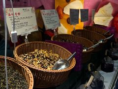 -上海跨国采购会展中心