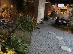 -J Create城市露营咖啡·简餐·宠物(上海动物园店)