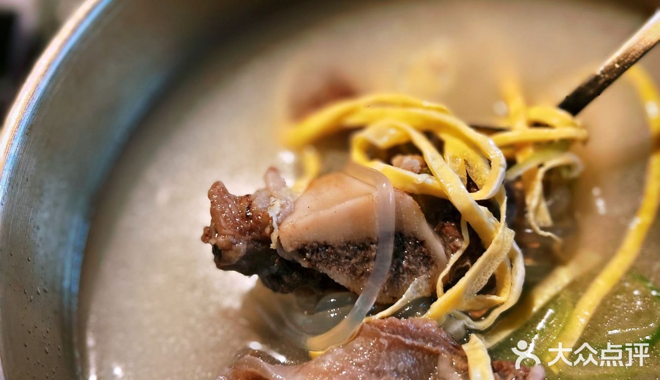 烤肉天花板|火炉家黑牛店